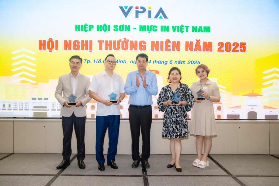 THAM GIA HỘI NGHỊ THƯỜNG NIÊN 2025 CỦA HIỆP HỘI SƠN - MỰC IN VIỆT NAM (VPIA)